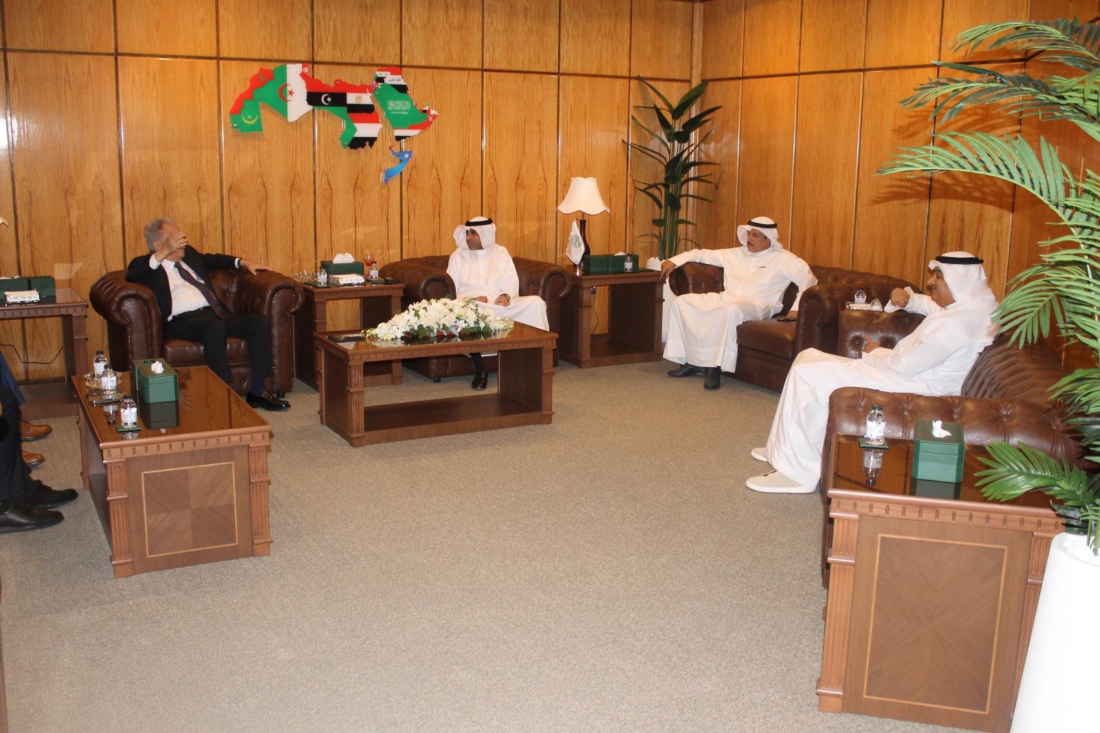 Meeting at the Arab Towns Organization Headquarters